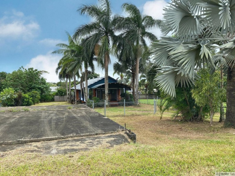 8 Jackey Jackey Street, South Mission Beach QLD 4852