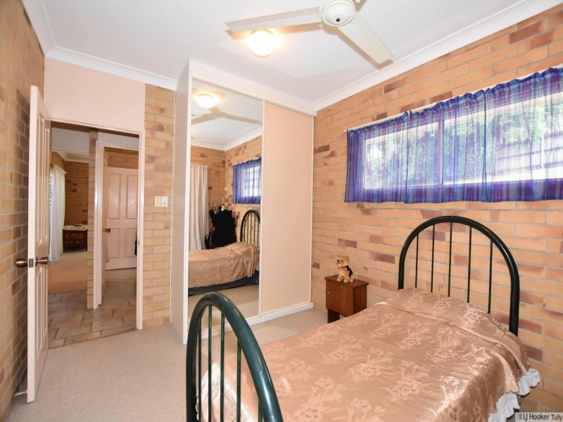 19 Bamber Street, Tully QLD 4854