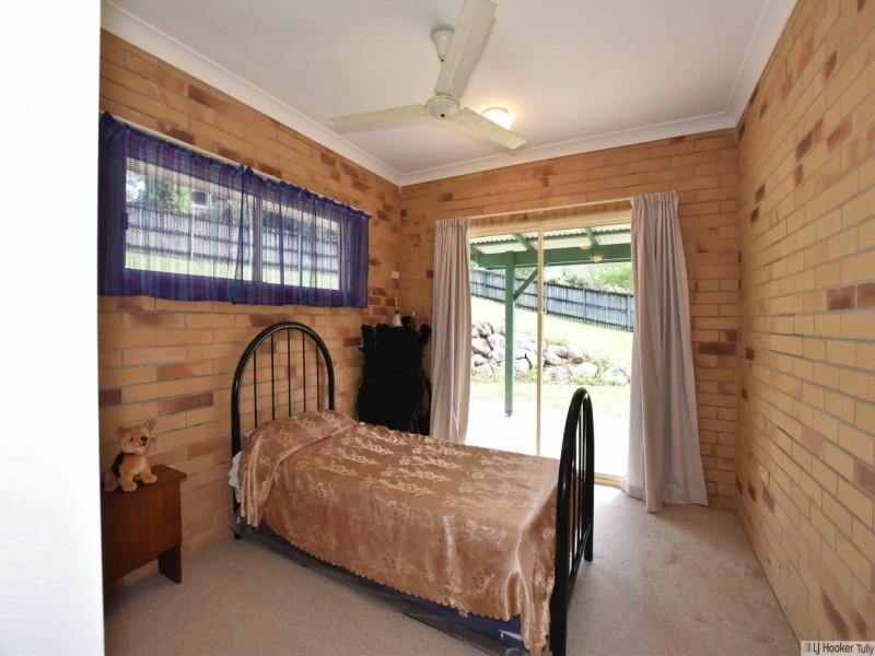 19 Bamber Street, Tully QLD 4854