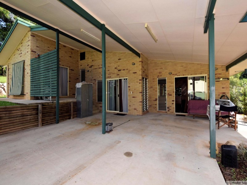 19 Bamber Street, Tully QLD 4854