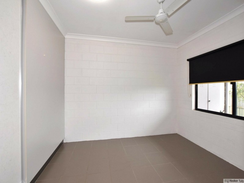 9 Henry Street, Tully QLD 4854