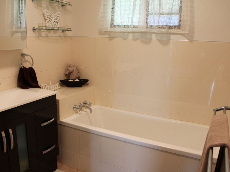 154 Old Tully Road, Birkalla QLD 4854