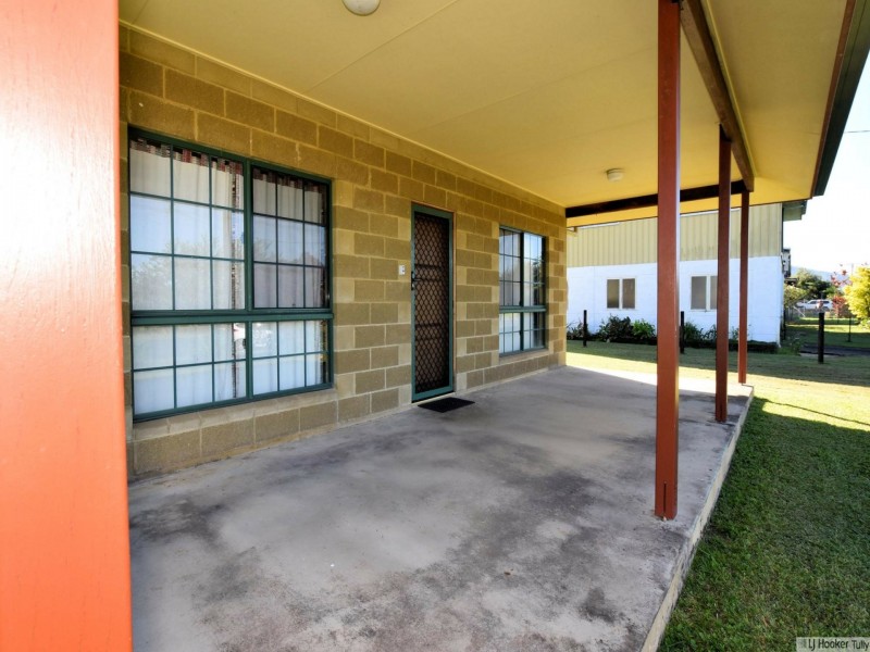 53 Murray Street, Tully QLD 4854