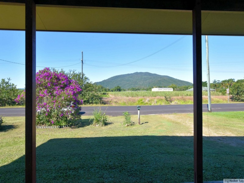 53 Murray Street, Tully QLD 4854