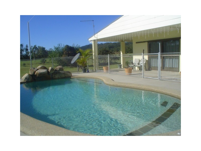 Merryburn QLD 4854