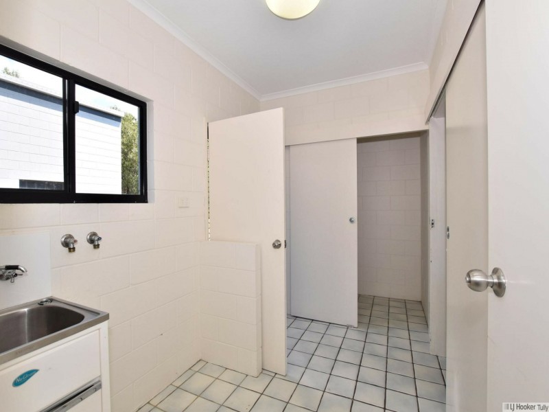 117 Taylor Street, Tully Heads QLD 4854