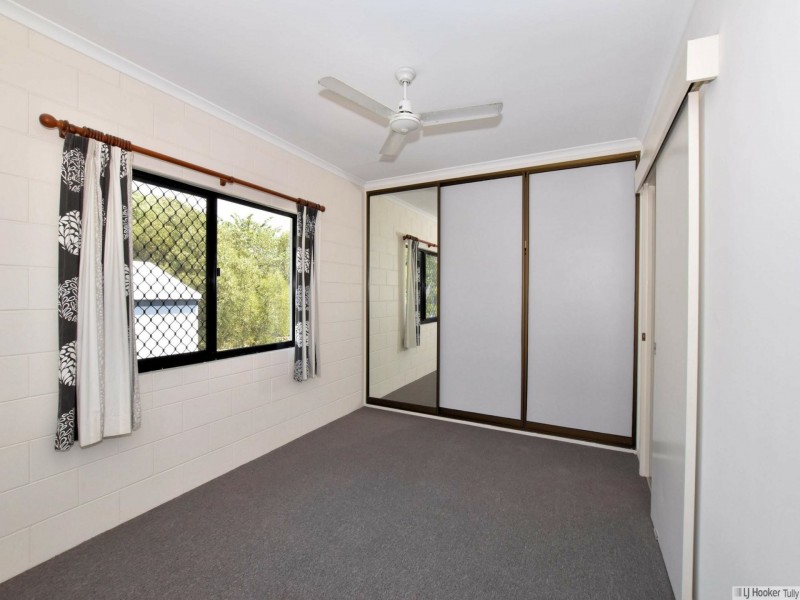 117 Taylor Street, Tully Heads QLD 4854