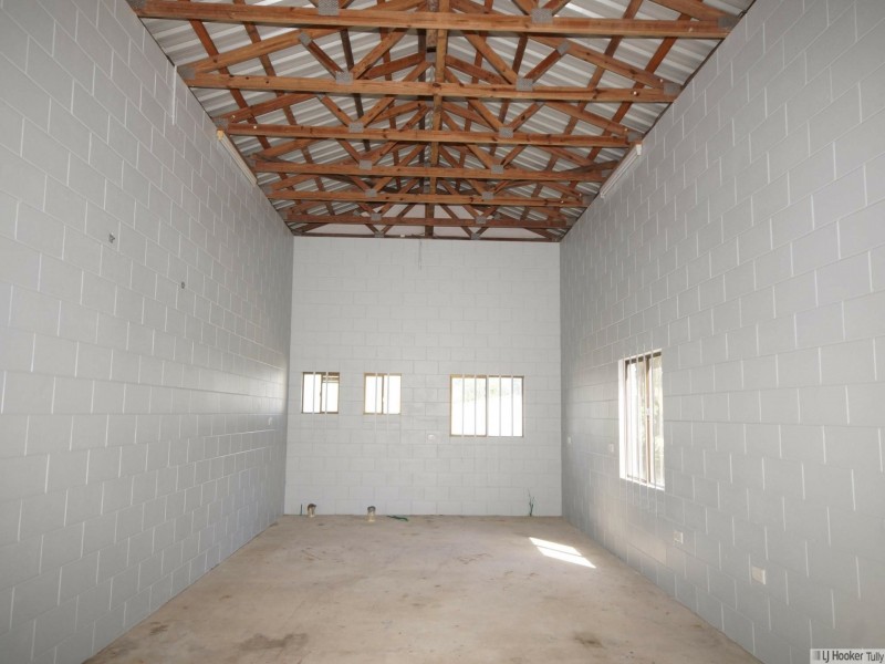 117 Taylor Street, Tully Heads QLD 4854