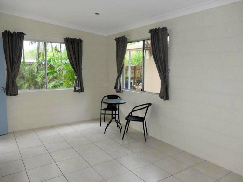 1-3/2 Toohey Street, Cardwell QLD 4849