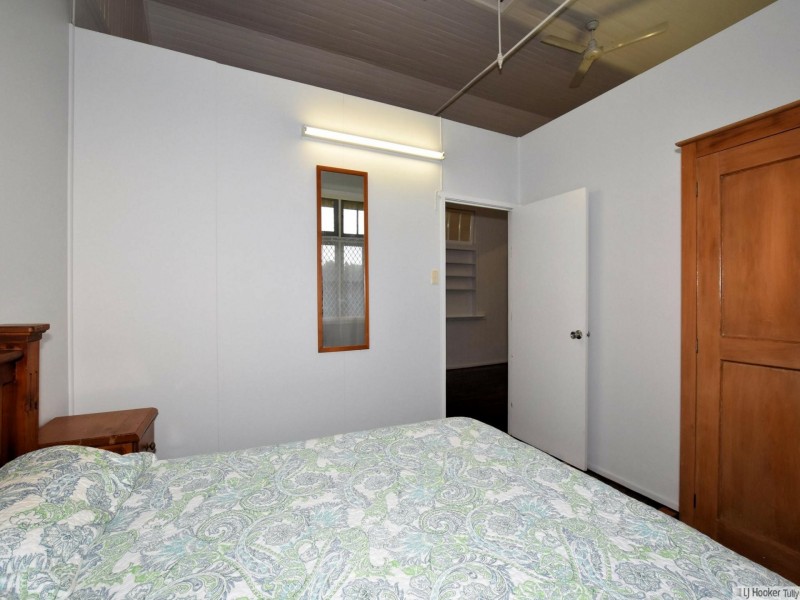 121 Taylor Street, Tully Heads QLD 4854