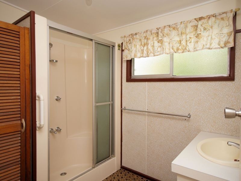 39 Murray Street, Tully QLD 4854