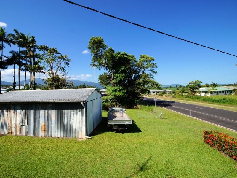 39 Murray Street, Tully QLD 4854