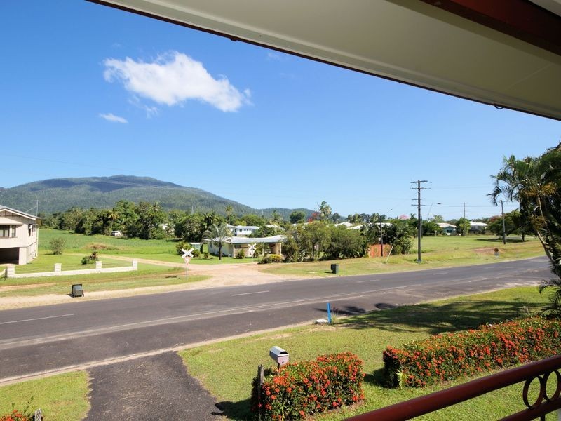 39 Murray Street, Tully QLD 4854