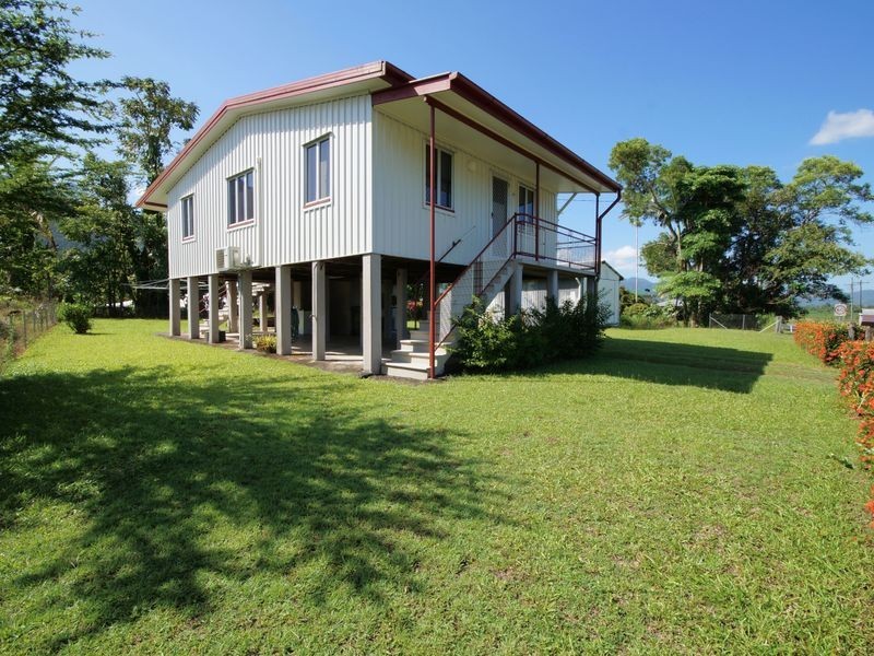 39 Murray Street, Tully QLD 4854