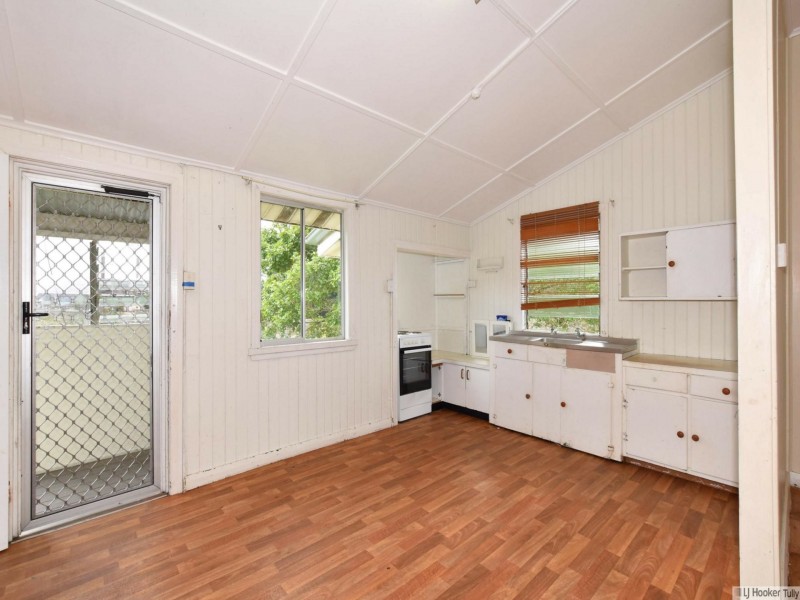 76 Bryant Street, Tully QLD 4854