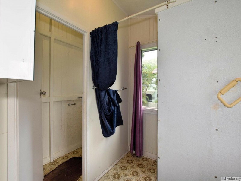 76 Bryant Street, Tully QLD 4854