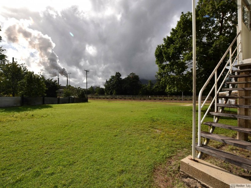 76 Bryant Street, Tully QLD 4854