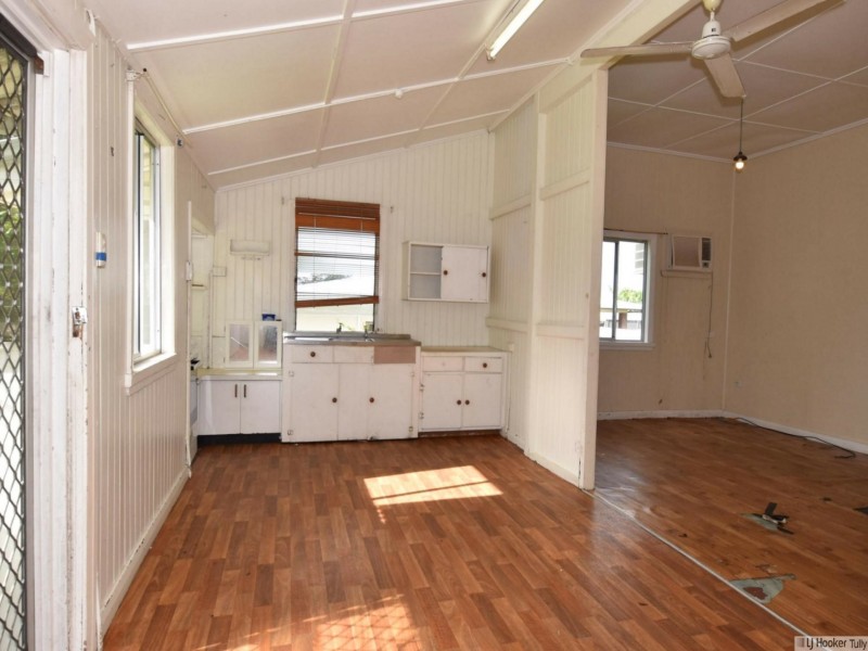 76 Bryant Street, Tully QLD 4854