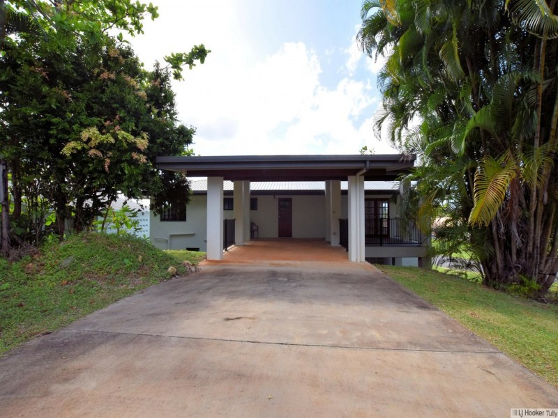 2 Endeavour Avenue, Mission Beach QLD 4852