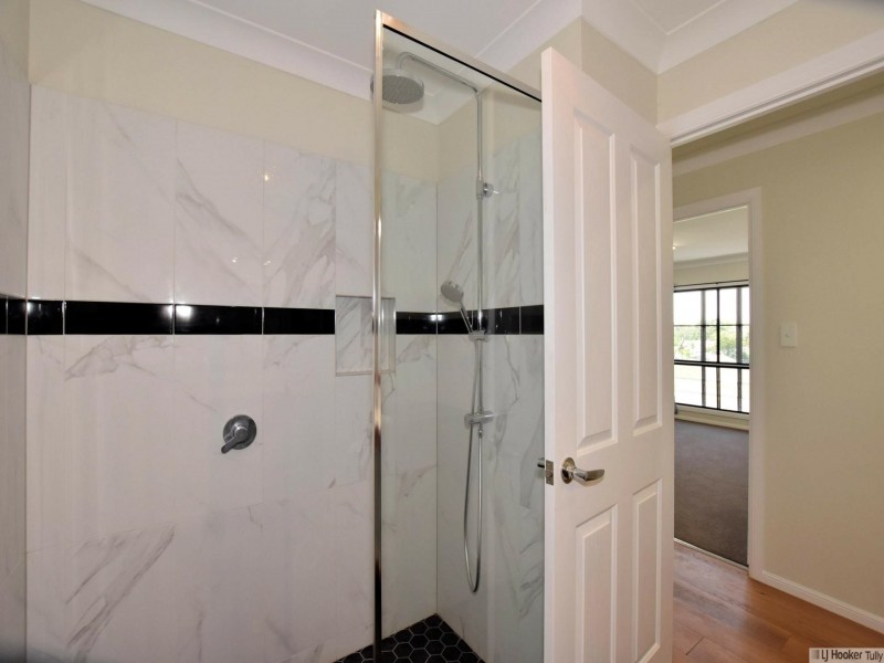 2 Endeavour Avenue, Mission Beach QLD 4852