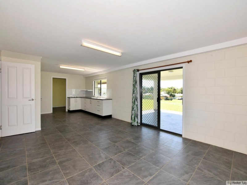 2 Endeavour Avenue, Mission Beach QLD 4852