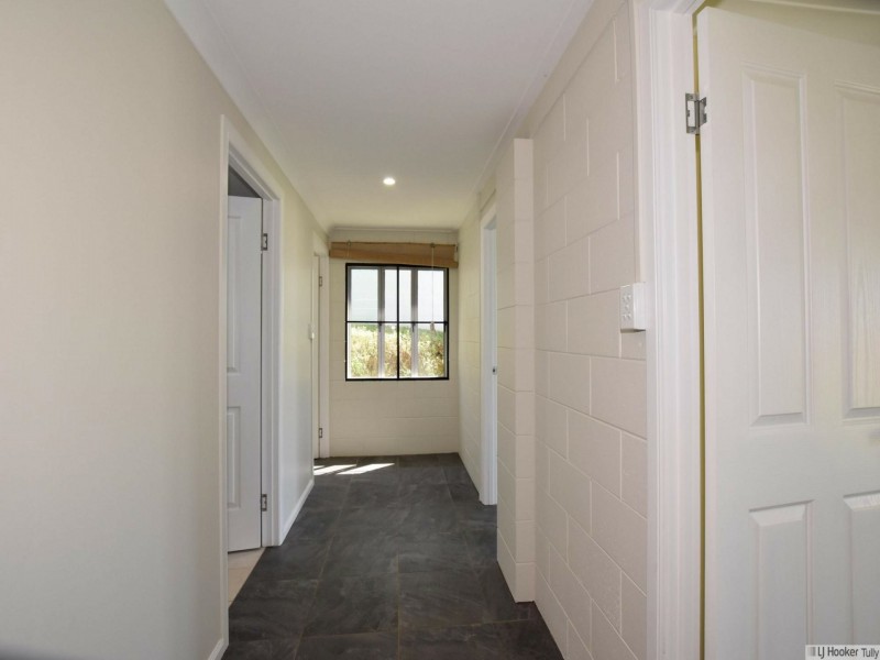 2 Endeavour Avenue, Mission Beach QLD 4852