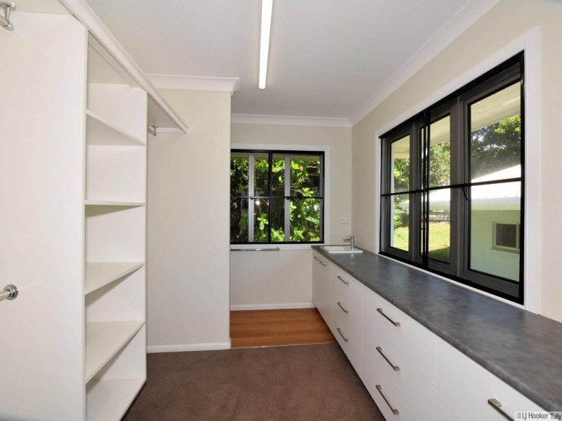 2 Endeavour Avenue, Mission Beach QLD 4852