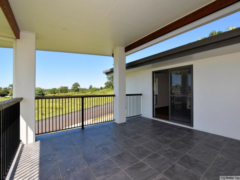 2 Endeavour Avenue, Mission Beach QLD 4852