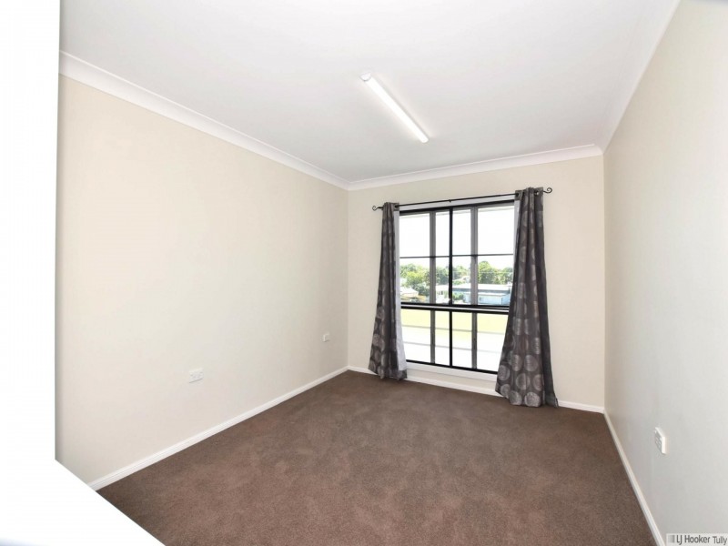 2 Endeavour Avenue, Mission Beach QLD 4852