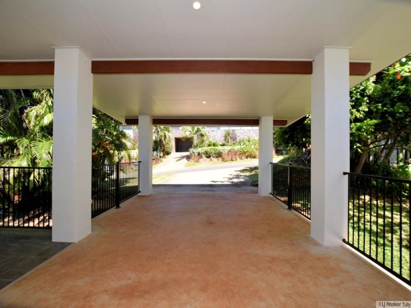 2 Endeavour Avenue, Mission Beach QLD 4852