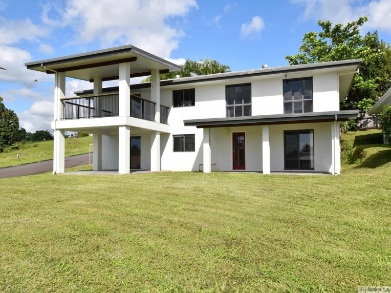 2 Endeavour Avenue, Mission Beach QLD 4852