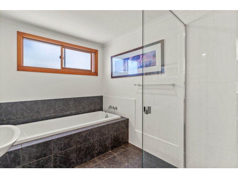 48 Campbell Street, Tully QLD 4854