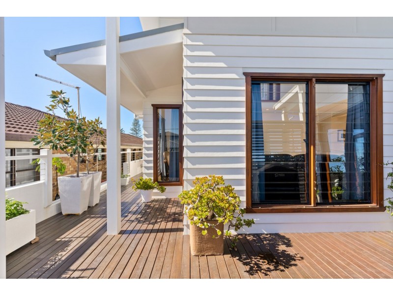 48 Campbell Street, Tully QLD 4854