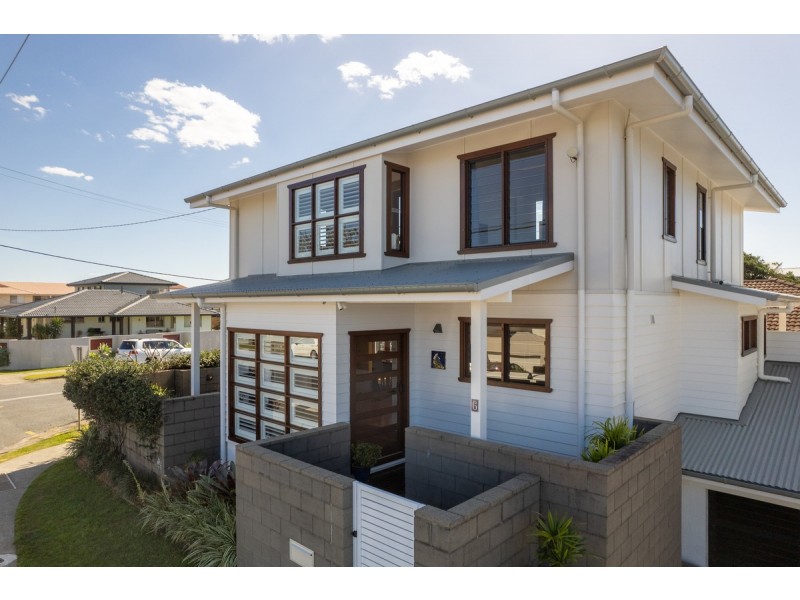 48 Campbell Street, Tully QLD 4854