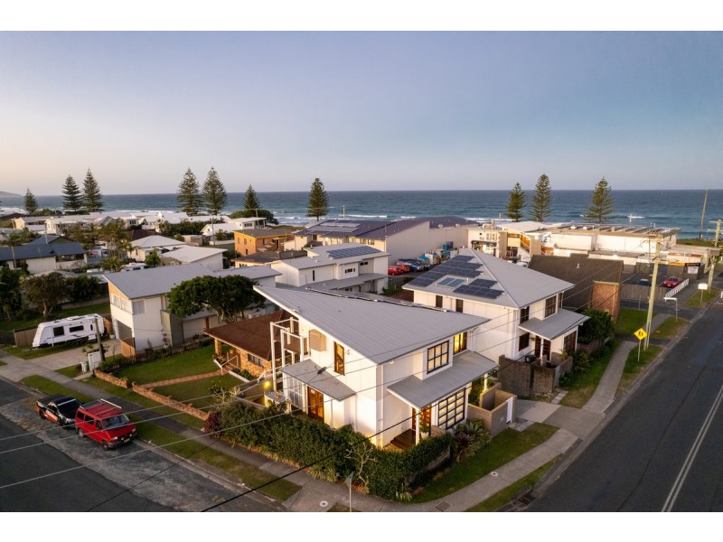 48 Campbell Street, Tully QLD 4854