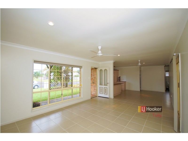 9 Campbell Street, Tully QLD 4854