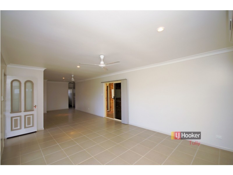 9 Campbell Street, Tully QLD 4854