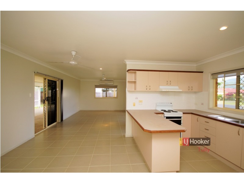 9 Campbell Street, Tully QLD 4854