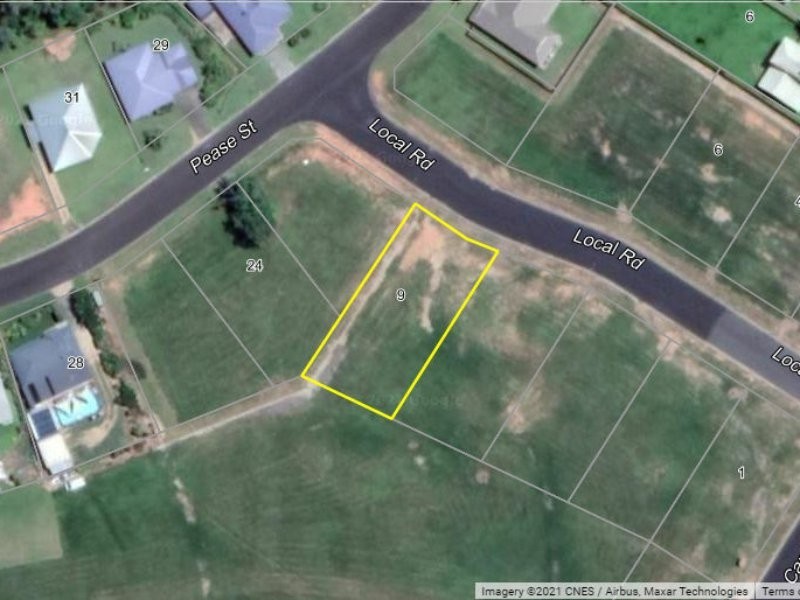 9 Gourley Street, Tully QLD 4854