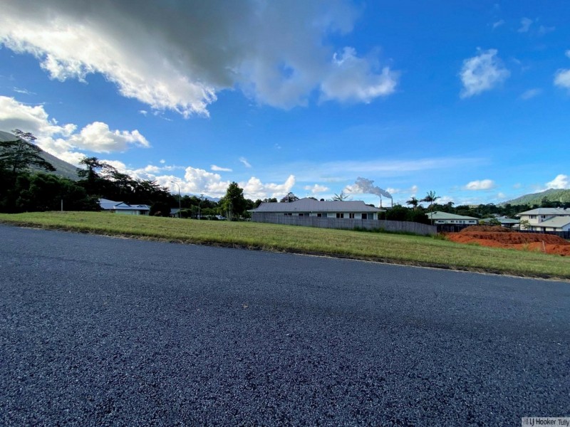 20 Pease Street, Tully QLD 4854
