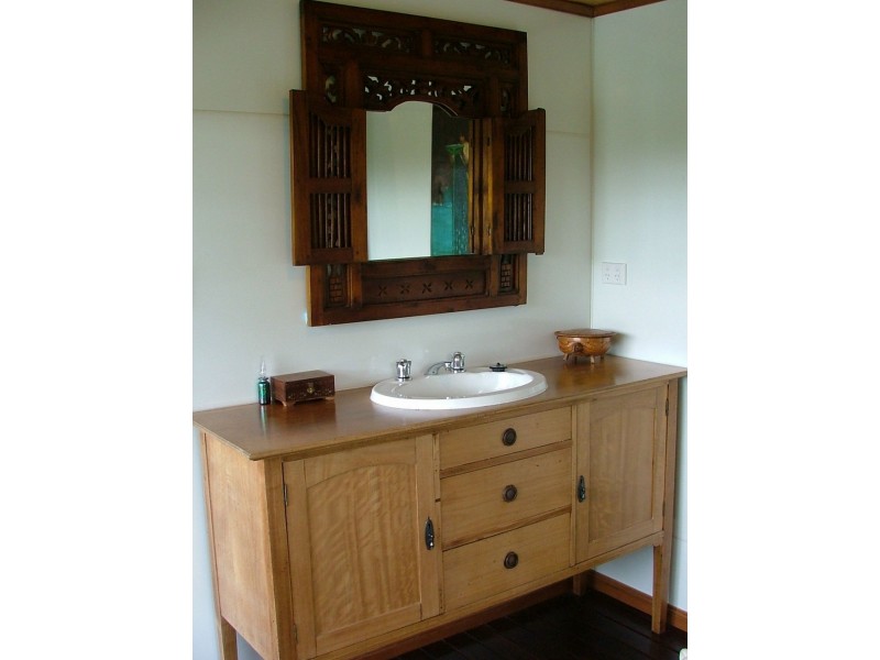 54 Thistle Road, Maadi QLD 4855