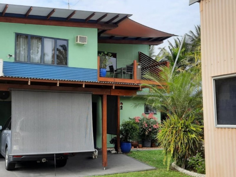 42 Luff Street, Hull Heads QLD 4854