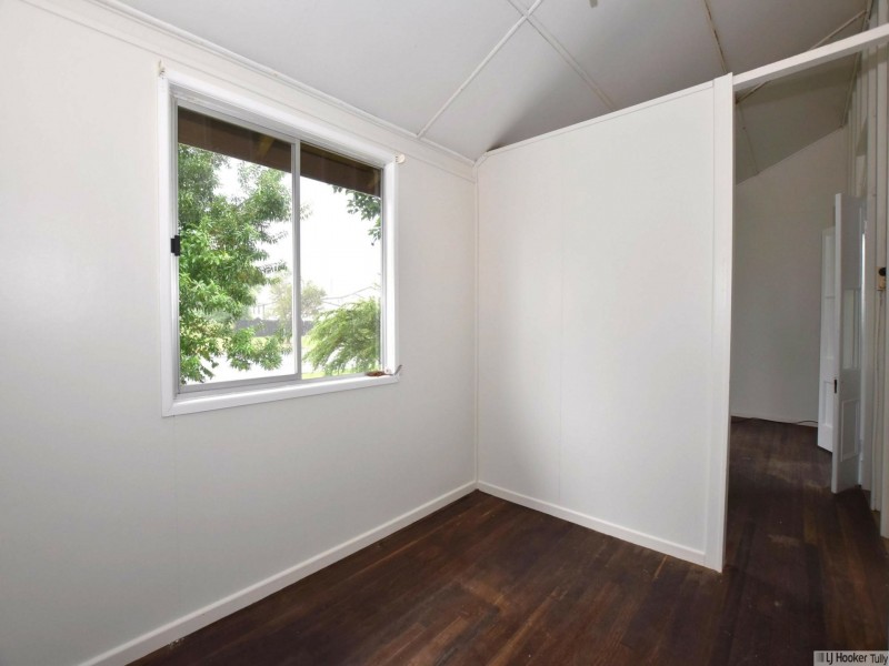 22 Bryant Street, Tully QLD 4854