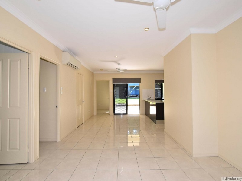 4 Bineham Street, Tully QLD 4854
