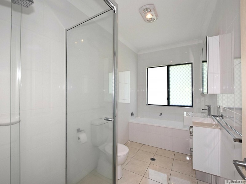 4 Bineham Street, Tully QLD 4854