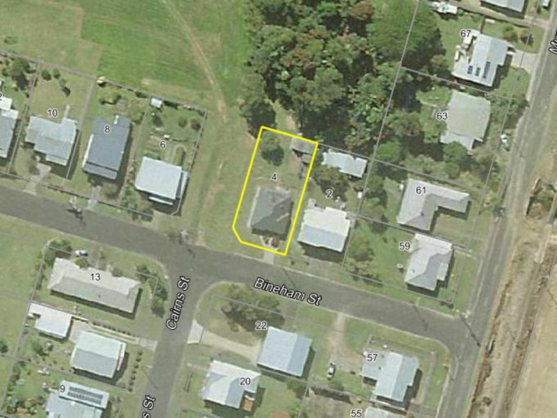 4 Bineham Street, Tully QLD 4854