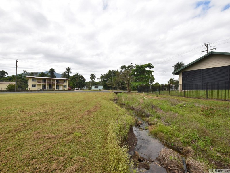 7 Campbell Street, Tully QLD 4854