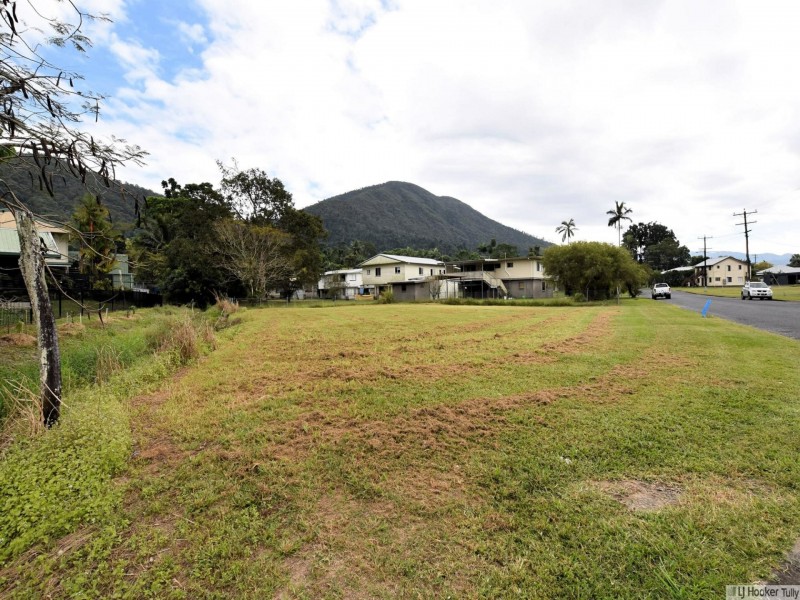 7 Campbell Street, Tully QLD 4854