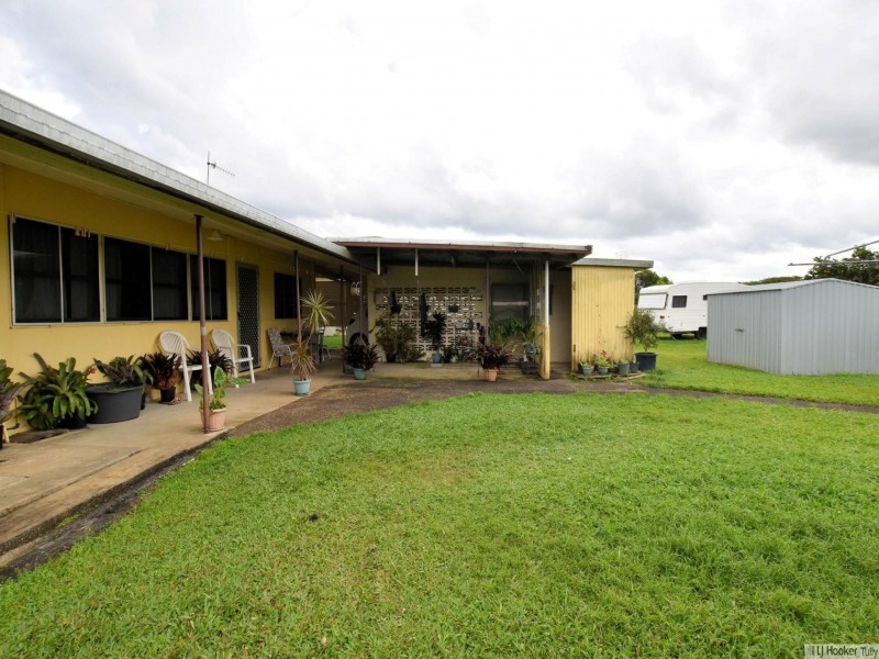 100 Old Tully Road, Birkalla QLD 4854