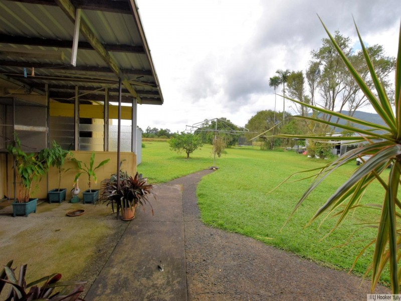 100 Old Tully Road, Birkalla QLD 4854